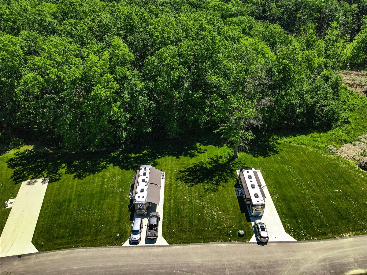 Lot 103        for sale - Motorcoach Resort Lake Erie Shores